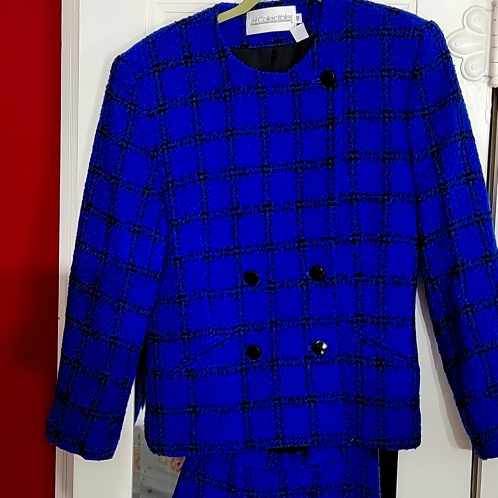 Women's wool business suit